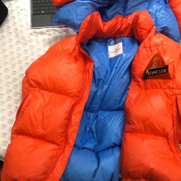 Moncler orange wilson puffer jacket - Picture 3 of 11